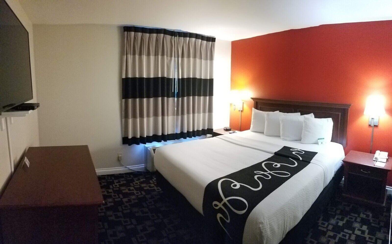 Ramada By Wyndham Oceanside Hotel Ngoại thất bức ảnh